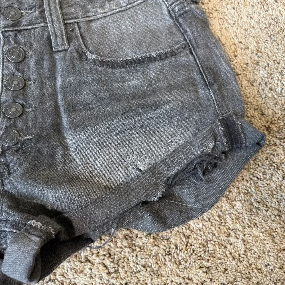 Free People Women’s Button Fly Black Distressed Hotpants Short Shorts‎ Size 25